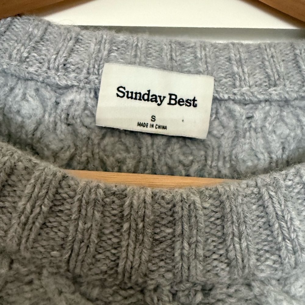 Aritzia Sunday Best Light Gray Preppy Oversized Crewneck Sweater - Size S-L - Picture 6 of 12